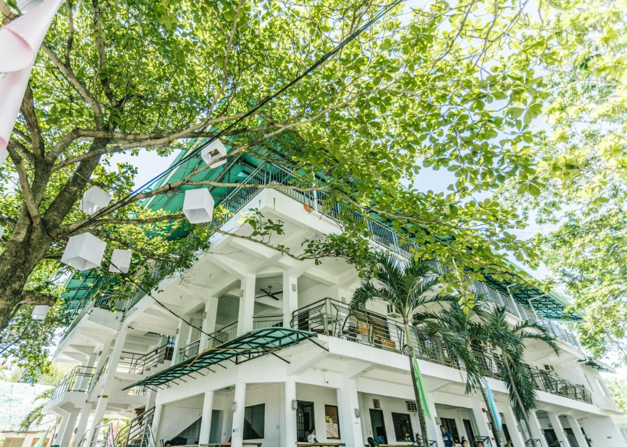 Hk Beach Resort And Restaurant Moalboal Bagian luar foto