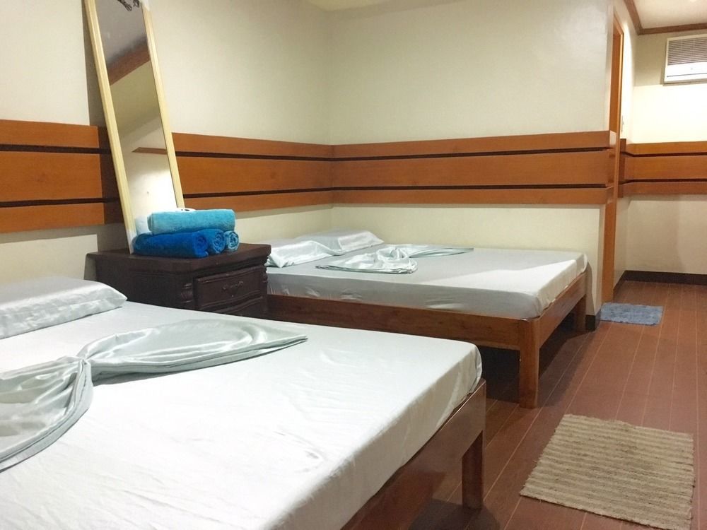 Hk Beach Resort And Restaurant Moalboal Bagian luar foto