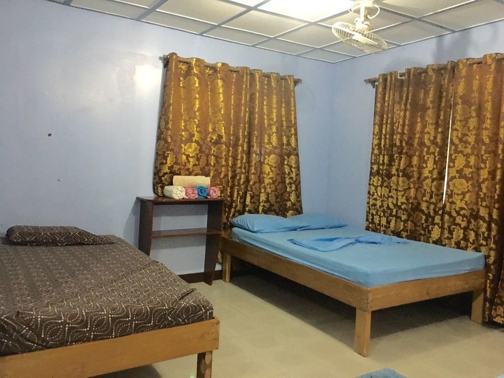Hk Beach Resort And Restaurant Moalboal Bagian luar foto