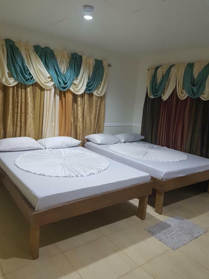 Hk Beach Resort And Restaurant Moalboal Bagian luar foto