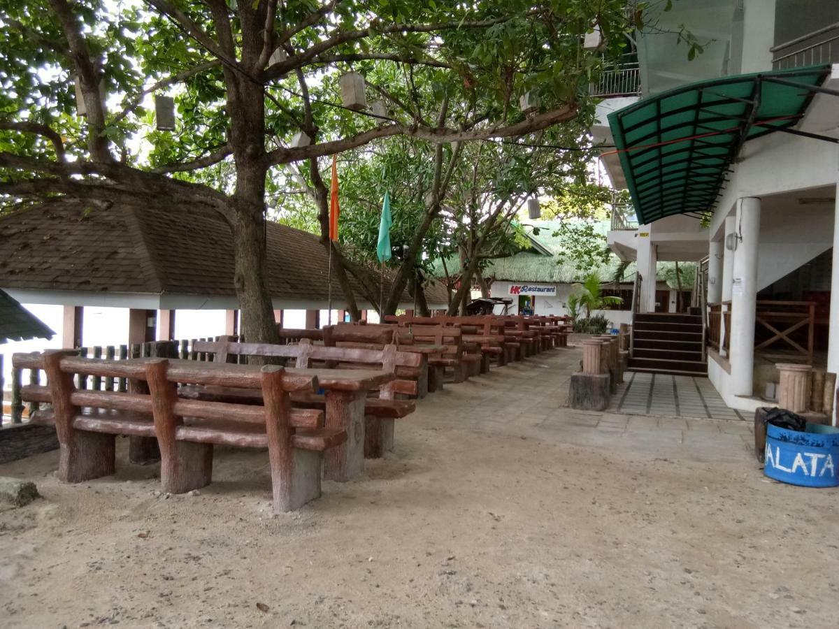 Hk Beach Resort And Restaurant Moalboal Bagian luar foto